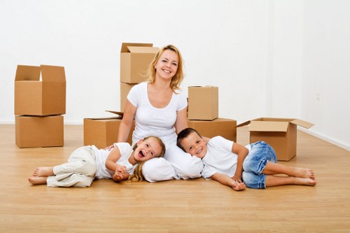 Free quote policy for a man and van service in Kilburn
