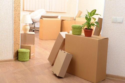 Local movers planning access and loading for a Kilburn house move